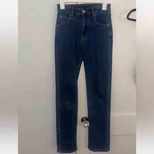 SMALL Fashion Brand Company Nap Jeans For Big Butts